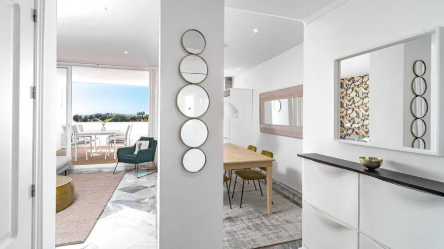 Dúplex de 3 dormitorios en Nueva Andalucía, Spain No. 730 № 11