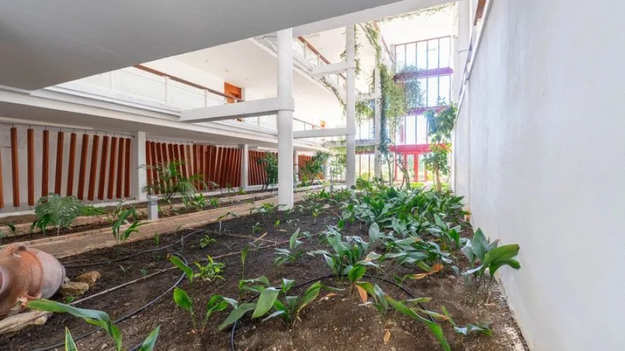 Dúplex de 2 dormitorios en Benahavís, Spain No. 646 № 10