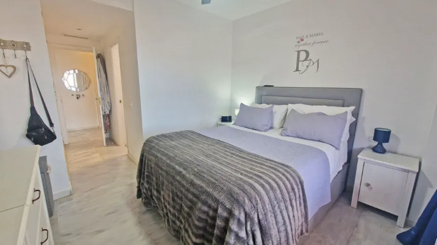 Apartamento de 2 dormitorios en Mijas Costa, Spain No. 750 № 16