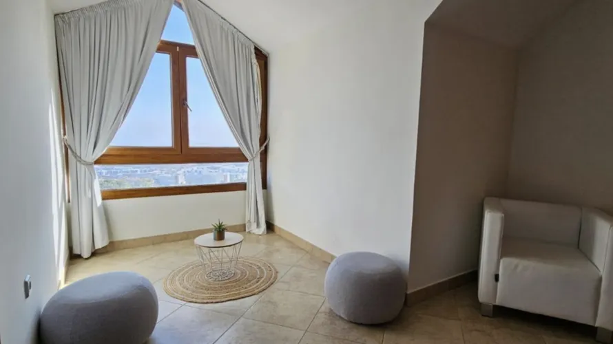 Dúplex de 3 dormitorios en Benalmádena, Spain No. 717 № 4