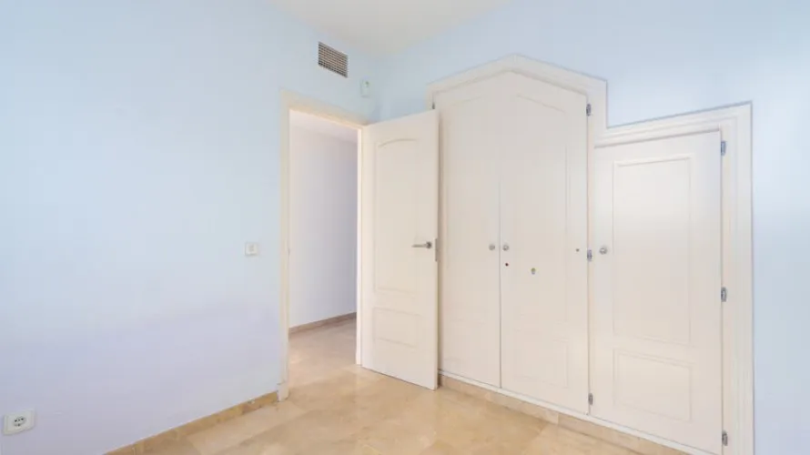 Dúplex de 2 dormitorios en Manilva, Spain No. 410 № 19