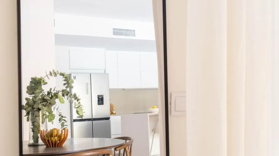 Apartamento de 4 dormitorios en Cortes (San Pedro De Alcantara), Spain No. 723 № 8