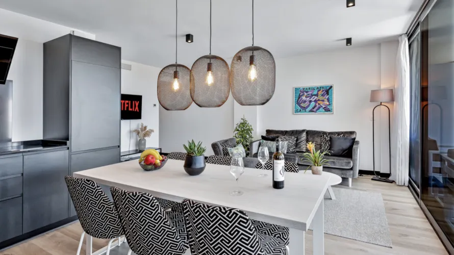 Apartamento de 4 dormitorios en Mijas Costa, Spain No. 353 № 10