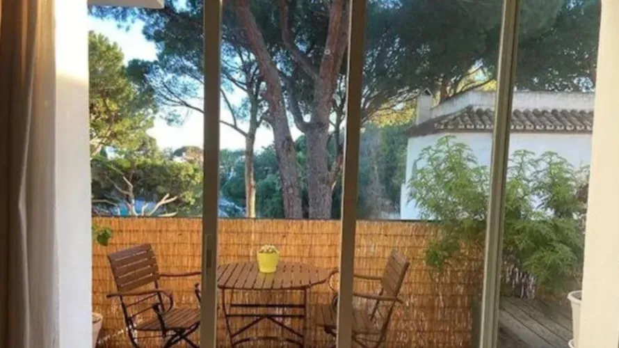 Apartamento de 2 dormitorios en Nueva Andalucía, Spain No. 615 № 16