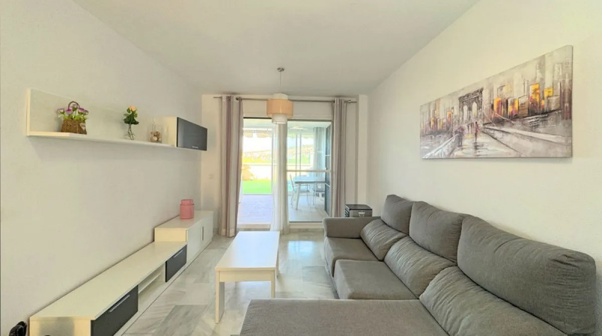 Apartamento de 2 dormitorios en Casares, Spain No. 417