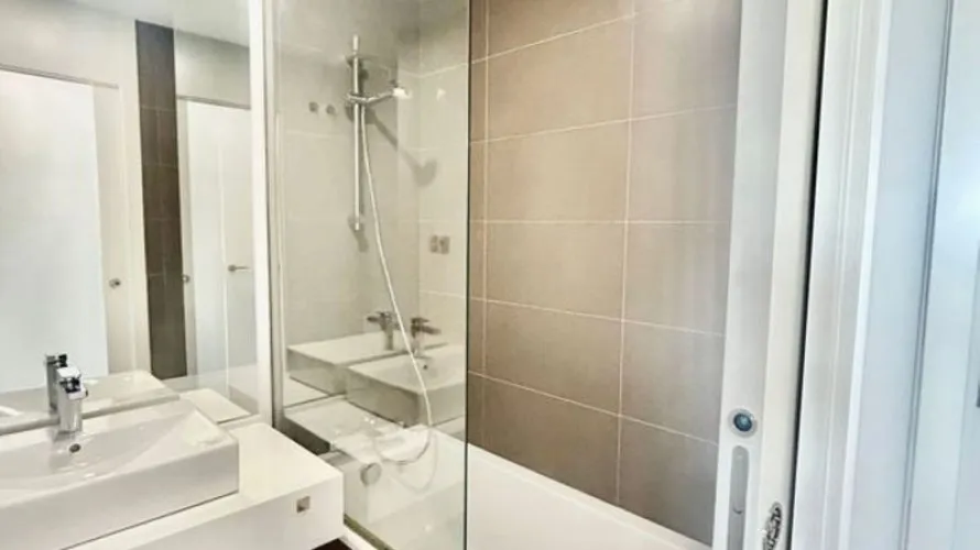 Apartamento de 2 dormitorios en Cancelada, Spain No. 683 № 12