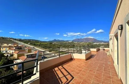 Apartamento de 2 dormitorios en Manilva, Spain No. 437