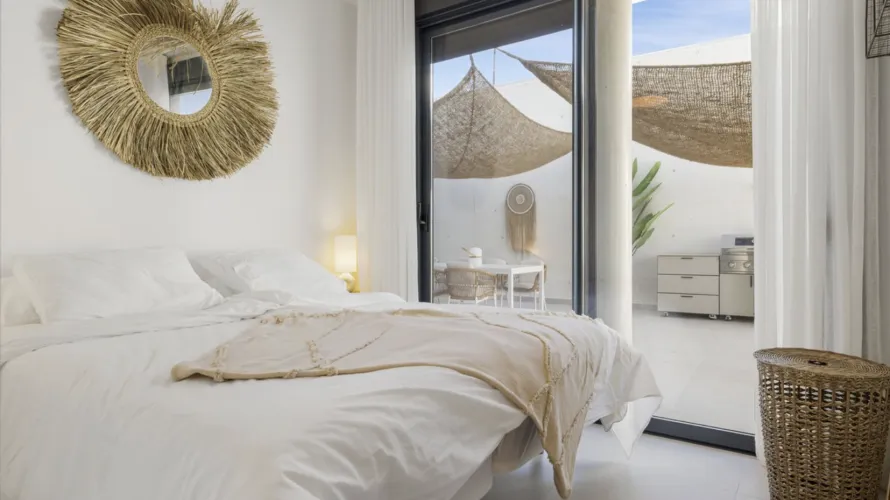 Apartamento de 3 dormitorios en Torremolinos, Spain No. 689 № 10