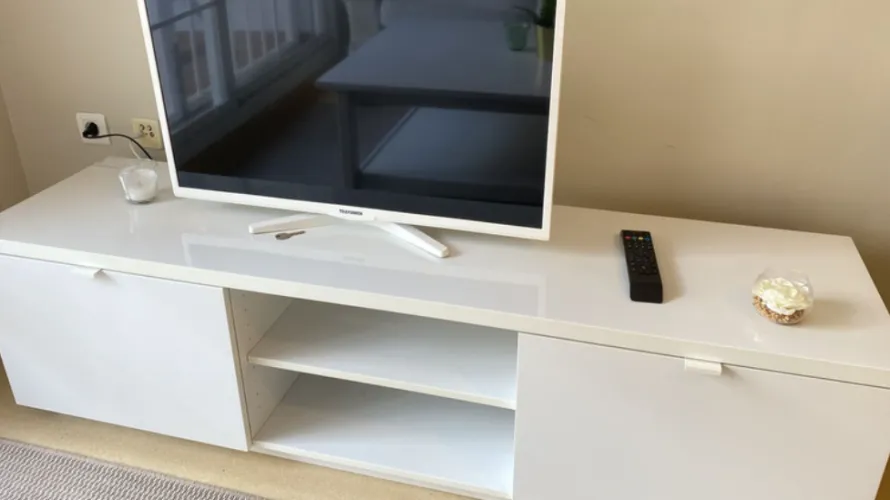 Apartamento de 1 dormitorio en Nueva Andalucía, Spain No. 616 № 9