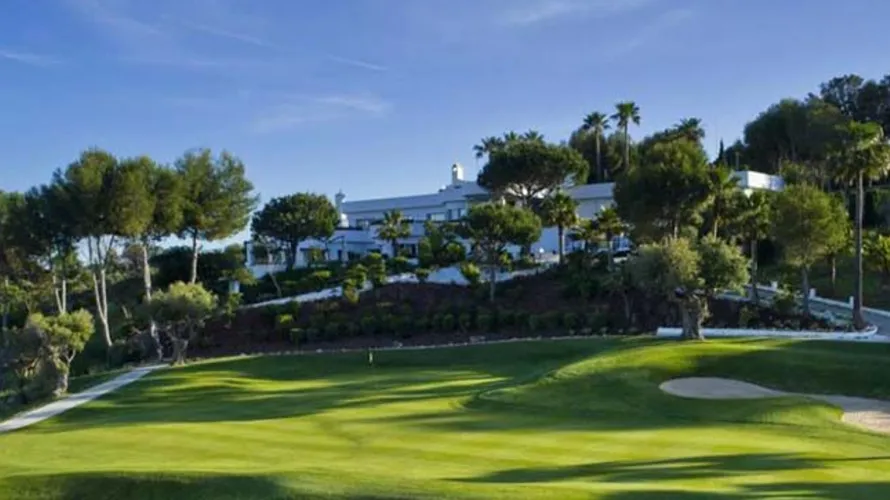 Apartamento de 2 dormitorios en Estepona, Spain No. 391 № 10