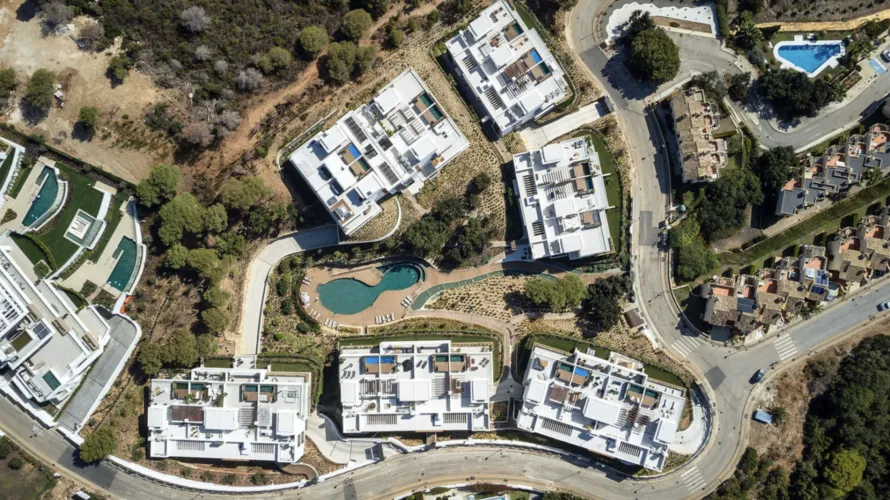 Apartamento de 3 dormitorios en Marbella, Spain No. 530 № 13