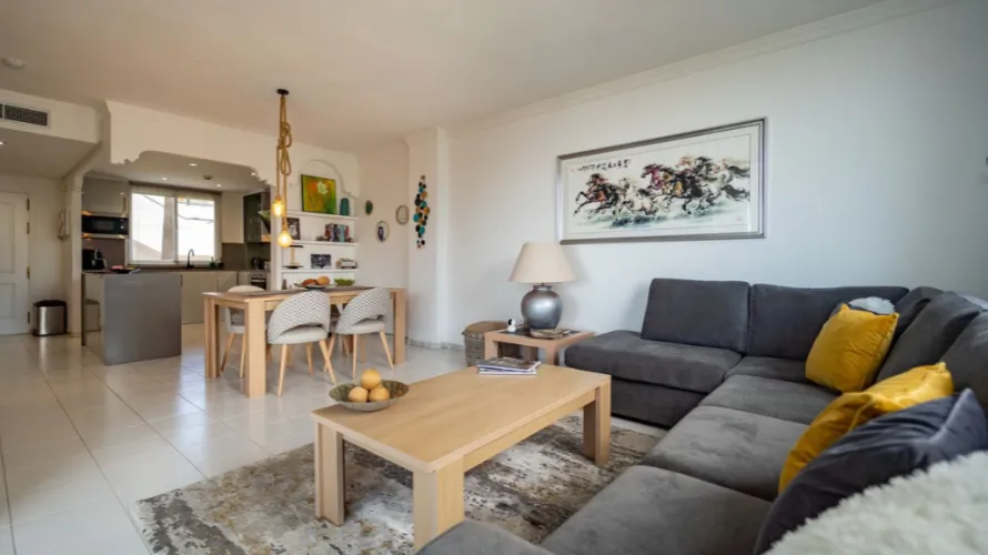 Apartamento de 2 dormitorios en Mijas Costa, Spain No. 733 № 14