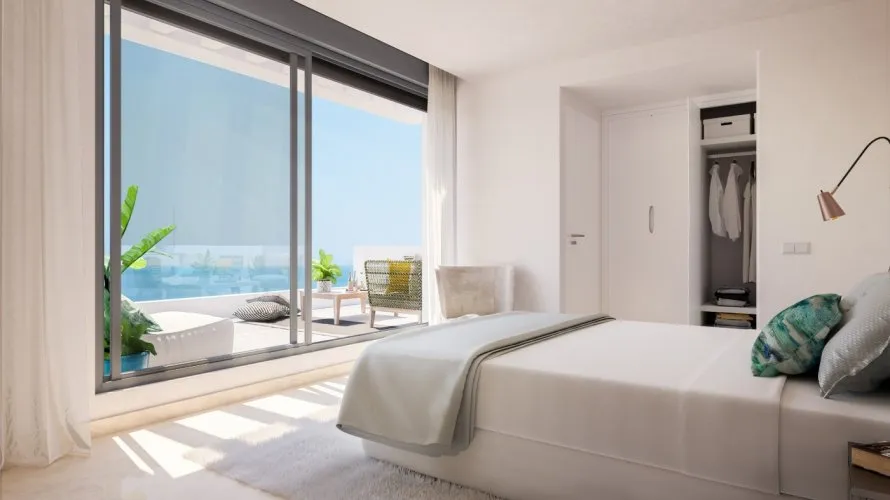 Apartamento de 2 dormitorios en Mijas Costa, Spain No. 150 № 2