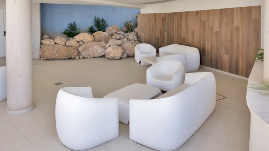 Apartamento de 3 dormitorios en Benalmádena, Spain No. 714 № 22