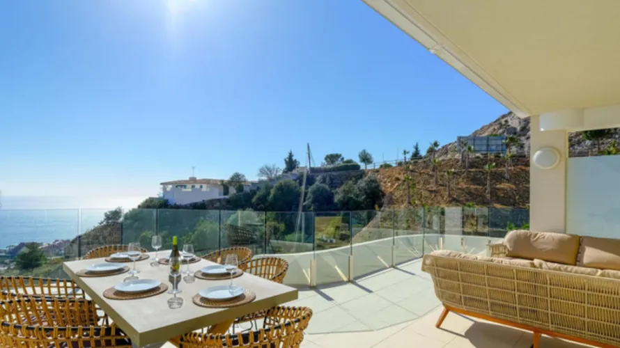 Dúplex de 3 dormitorios en Benalmádena, Spain No. 788 № 6