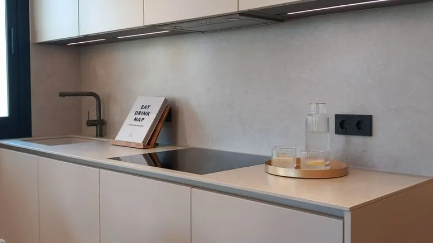 Apartamento de 2 dormitorios en Nueva Andalucía, Spain No. 796 № 19