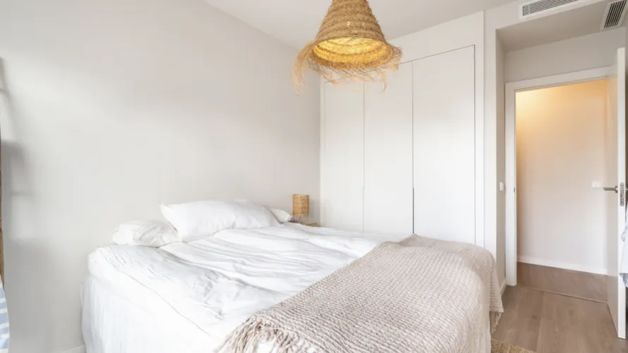 Apartamento de 2 dormitorios en Estepona, Spain No. 527 № 6