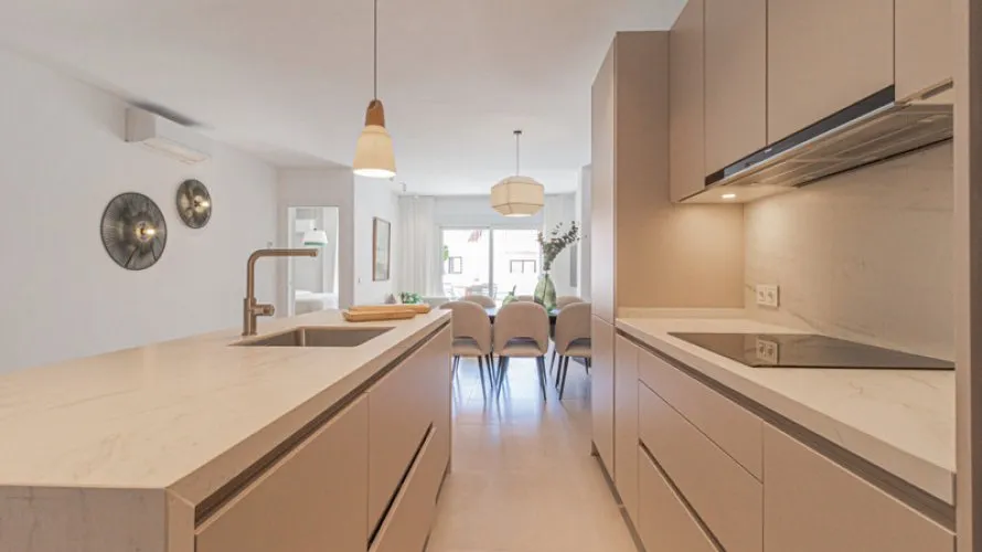 Apartamento de 3 dormitorios en Nueva Andalucía, Spain No. 263 № 23