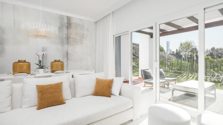 Apartamento de 3 dormitorios en Benahavís, Spain No. 350 № 13