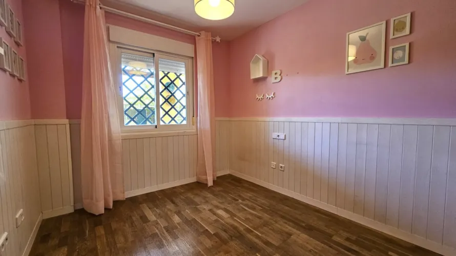 Apartamento de 2 dormitorios en Estepona, Spain No. 781 № 13