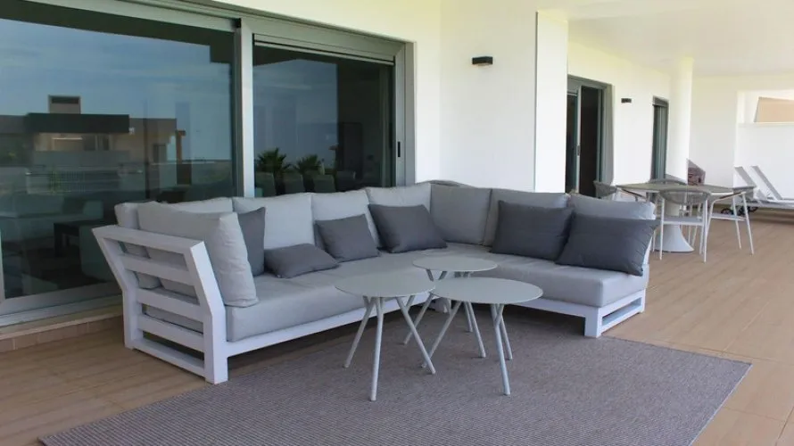 Apartamento de 4 dormitorios en Benahavís, Spain No. 333 № 11