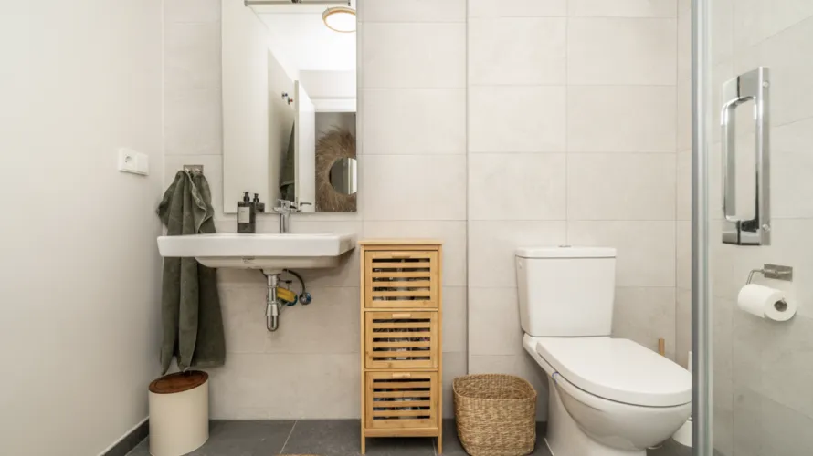 Apartamento de 2 dormitorios en Estepona, Spain No. 527 № 8