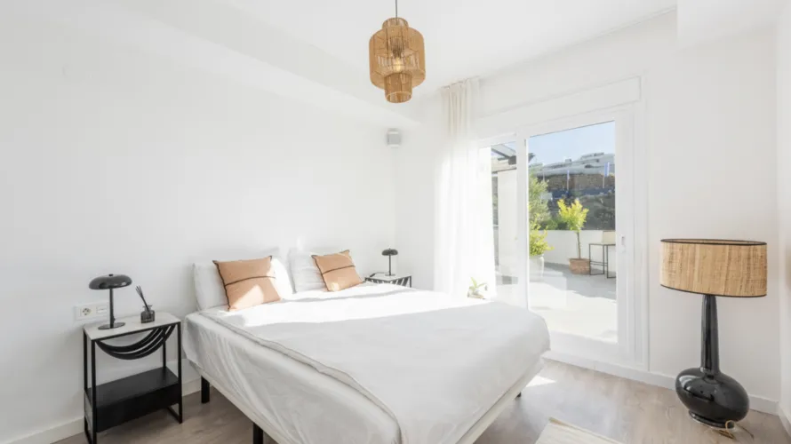 Apartamento de 2 dormitorios en Benahavís, Spain No. 529 № 7