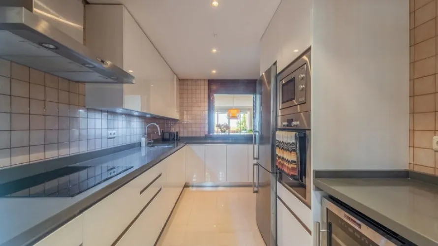 Apartamento de 3 dormitorios en Nueva Andalucía, Spain No. 361 № 6