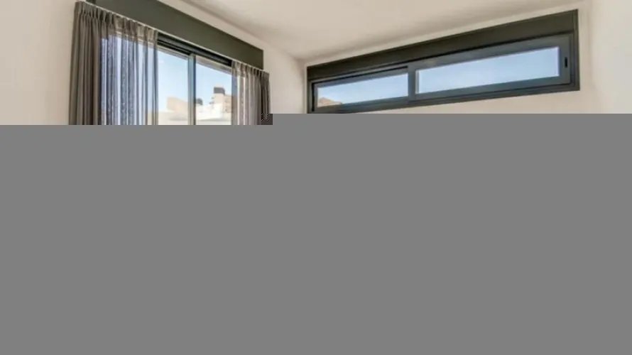 Dúplex de 3 dormitorios en Estepona, Spain No. 525 № 12