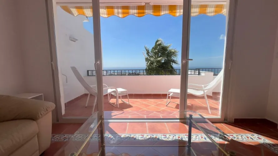 Dúplex de 4 dormitorios en Mijas Costa, Spain No. 740 № 7