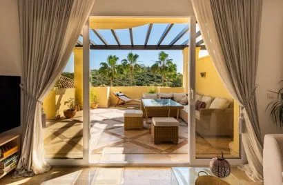 Apartamento de 2 dormitorios en Casares, Spain No. 413