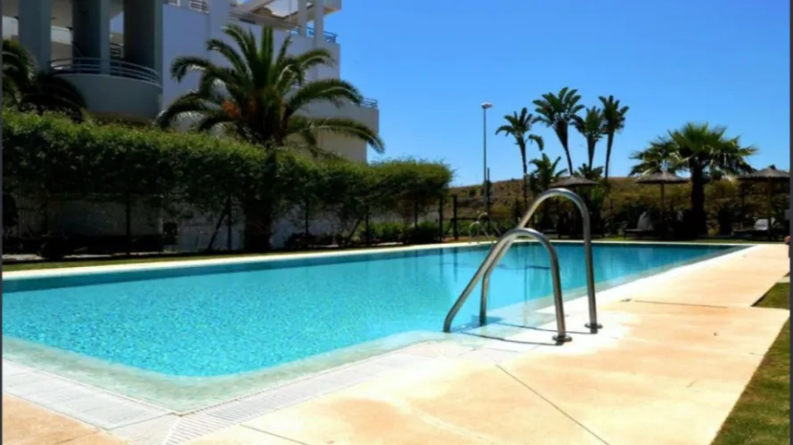 Dúplex de 5 dormitorios en La Cala De Mijas, Spain No. 744 № 3