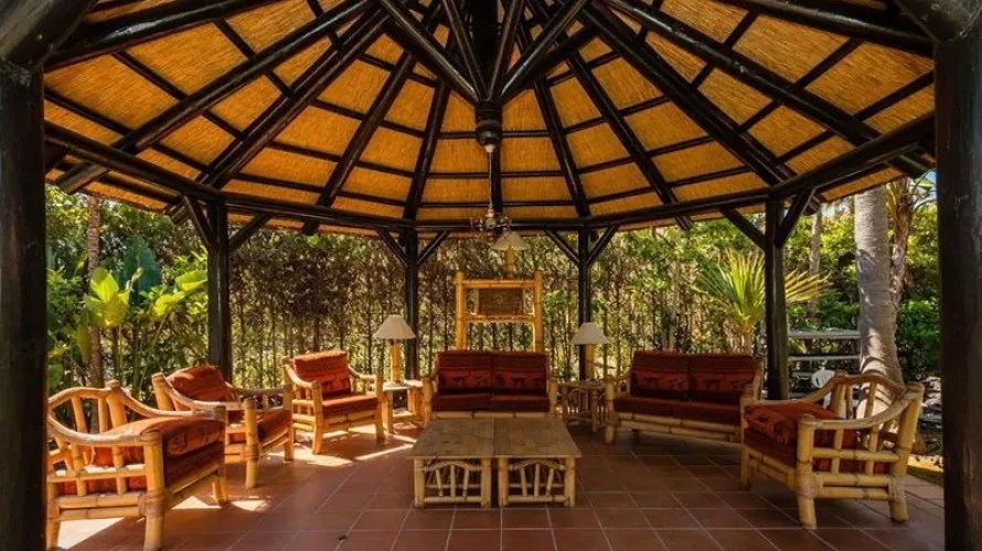 Apartamento de 3 dormitorios en Marbella, Spain No. 798 № 17