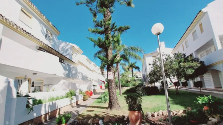 Dúplex de 2 dormitorios en Mijas Costa, Spain No. 715 № 7