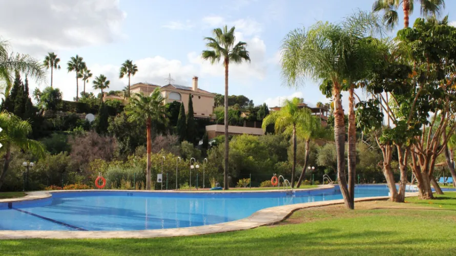 Ático de 2 dormitorios en Marbella, Spain No. 429 № 4