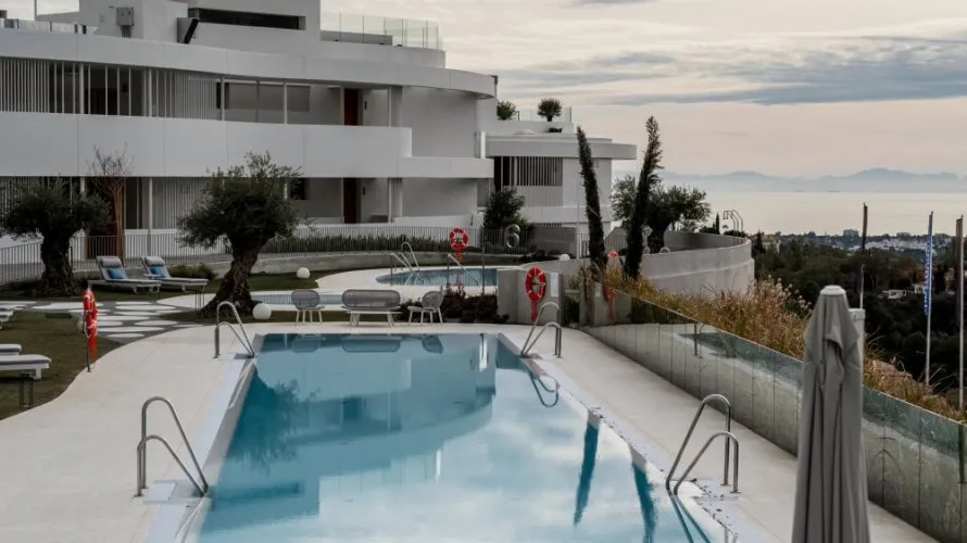 Apartamento de 2 dormitorios en Nueva Andalucía, Spain No. 247 № 25