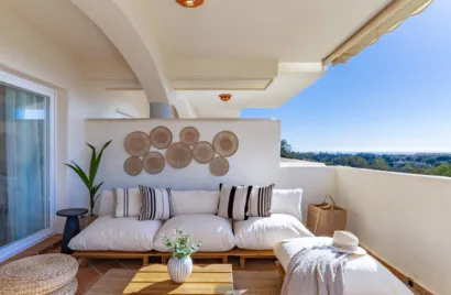 Apartamento de 2 dormitorios en Marbella, Spain No. 794