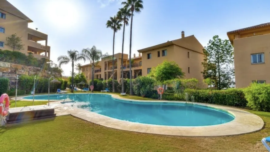 Apartamento de 3 dormitorios en Estepona, Spain No. 473 № 26