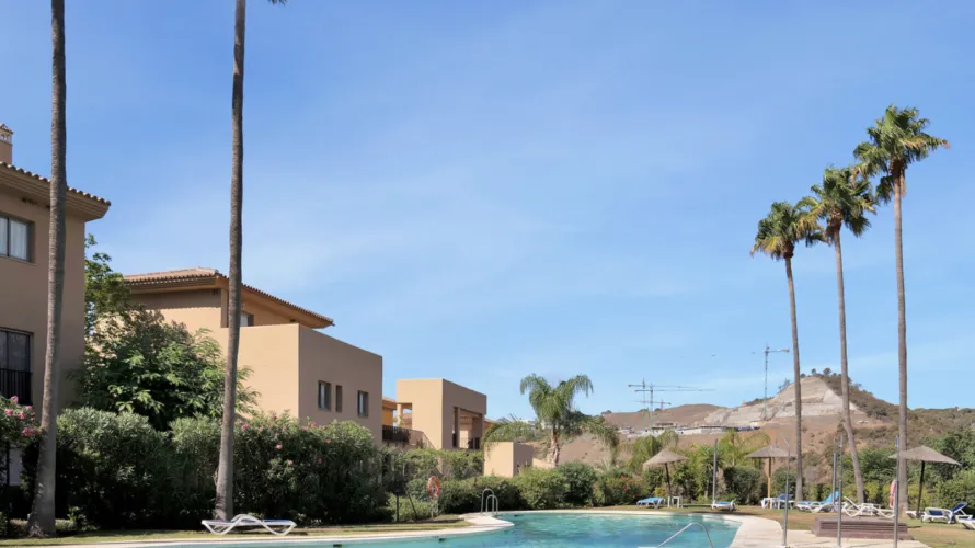 Apartamento de 3 dormitorios en Estepona, Spain No. 473 № 27