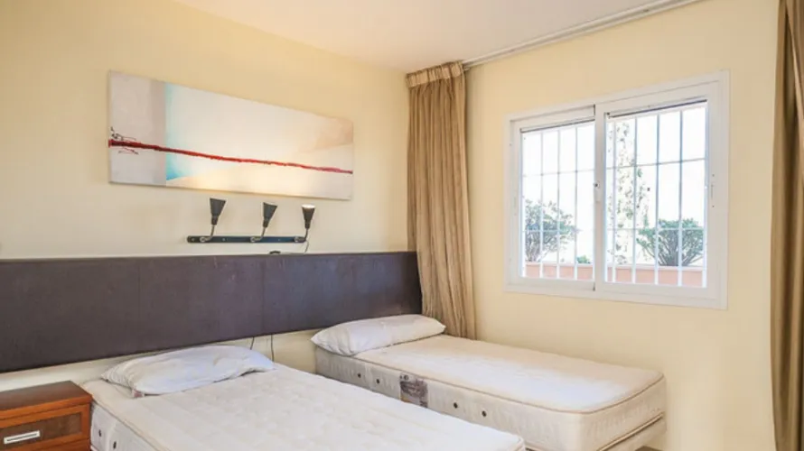 Ático de 2 dormitorios en Marbella, Spain No. 776 № 8