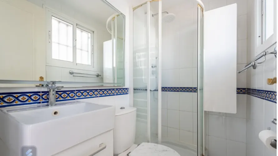 Dúplex de 2 dormitorios en Mijas Costa, Spain No. 712 № 16