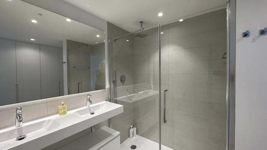 Apartamento de 2 dormitorios en Benalmádena, Spain No. 768 № 5