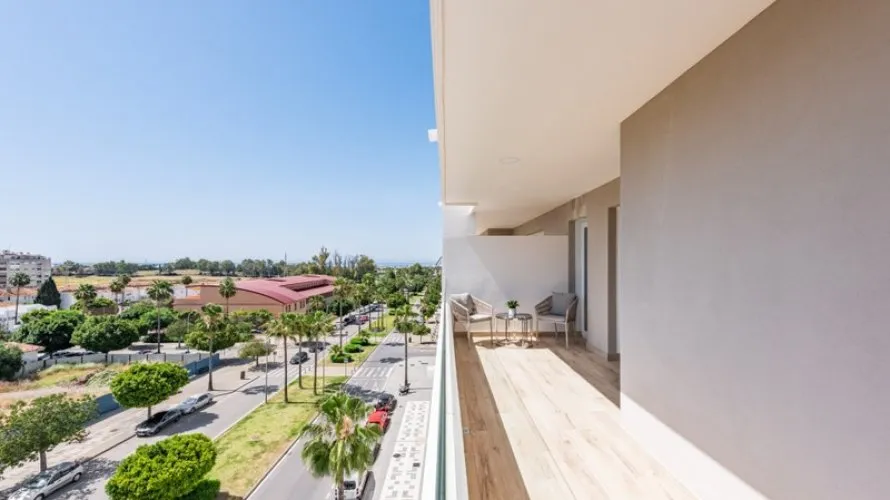 Apartamento de 3 dormitorios en Nueva Andalucía, Spain No. 722 № 22