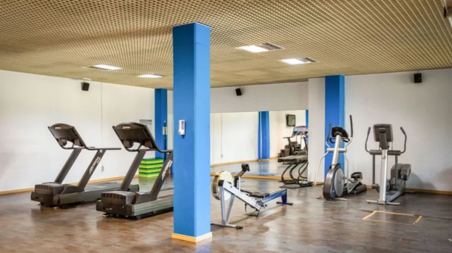 Apartamento de 2 dormitorios en Marbella, Spain No. 764