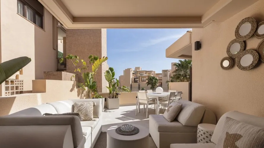 Dúplex de 3 dormitorios en Estepona, Spain No. 644 № 18