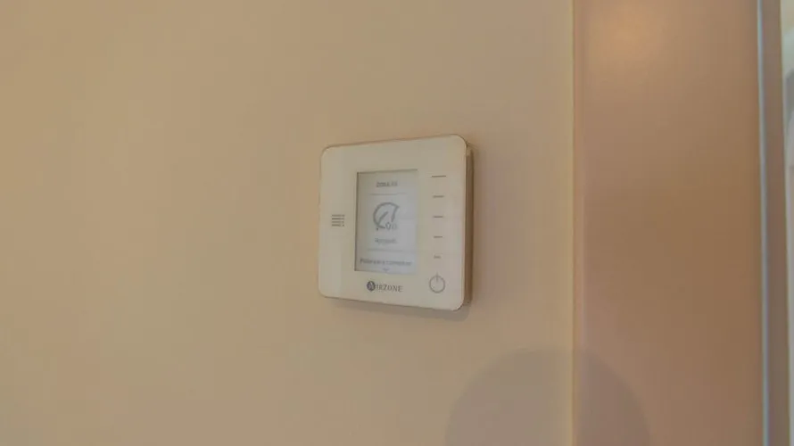 Apartamento de 3 dormitorios en Nueva Andalucía, Spain No. 512 № 23