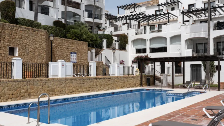 Dúplex de 2 dormitorios en Marbella, Spain No. 706 № 13