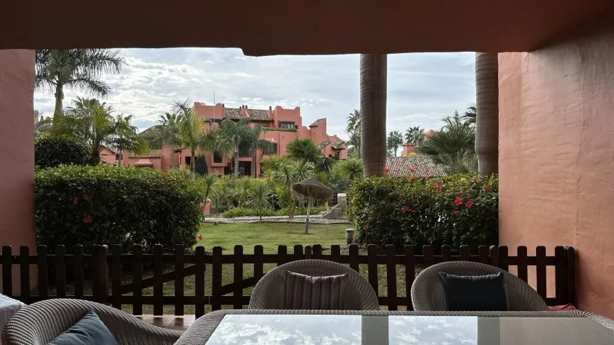 Apartamento de 4 dormitorios en Estepona, Spain No. 227 № 4