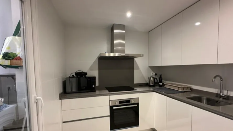 Apartamento de 3 dormitorios en Nueva Andalucía, Spain No. 661 № 21