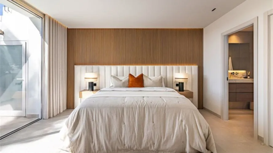 Dúplex de 3 dormitorios en La Quinta, Spain No. 550 № 9